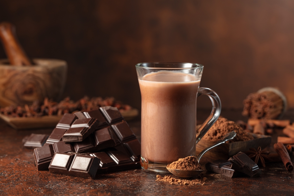 How to Make Hot Chocolate With a Milk Frother?